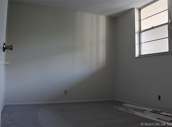 5th image of 9235 Lagoon Pl APT 312