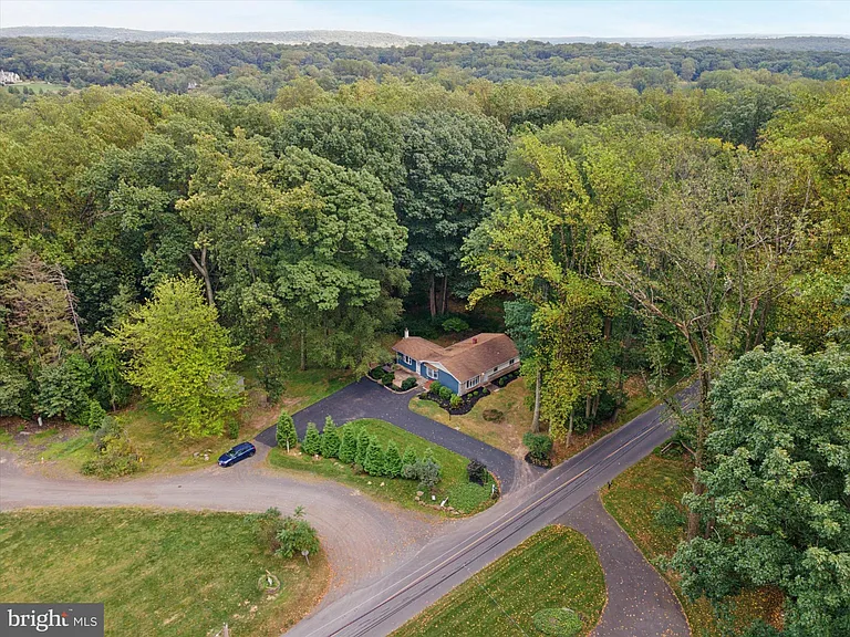 3249 Mill Rd — Photo 30