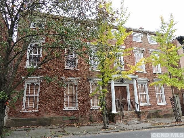 1st image of 211-213 Allen St