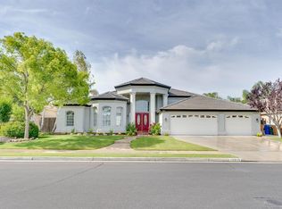 10815 Dino Ridge Dr, Bakersfield, CA 93312