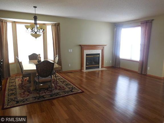 2nd image of 845 Woodduck Dr
