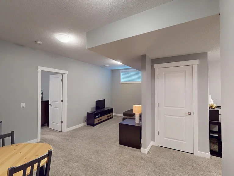 172 Wildrose Dr — Photo 19