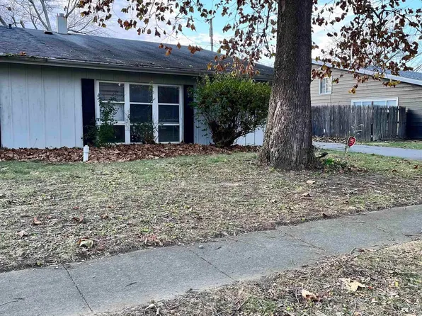 2943 Travis St, Peru, IN 46970