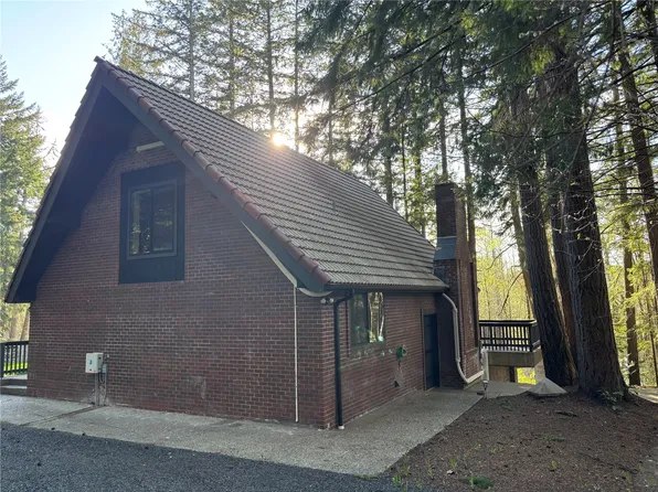 2103 46th Avenue NE, Olympia, WA 98506