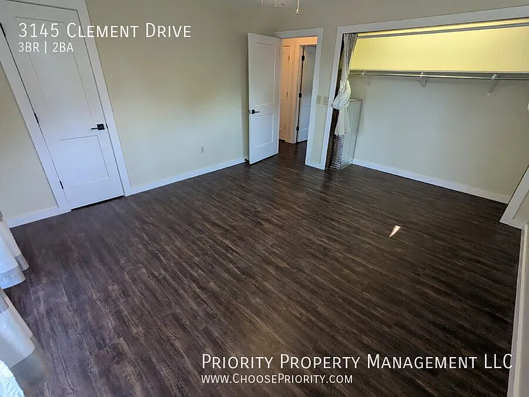 3145 Clement Dr — Photo 11