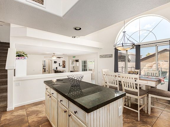 3rd image of 9508 W Sunnyslope Ln