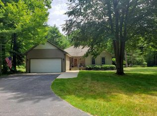 2538 Scenic Dr, Muskegon, MI 49445