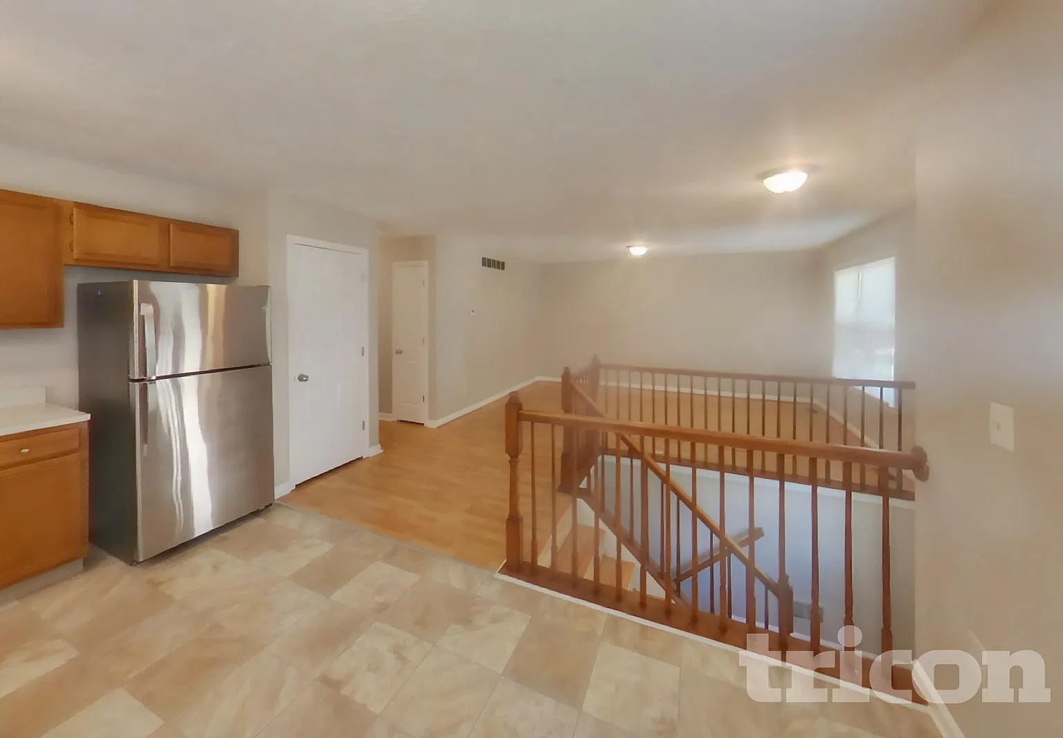 693 212th St Pasadena MD — Photo 3
