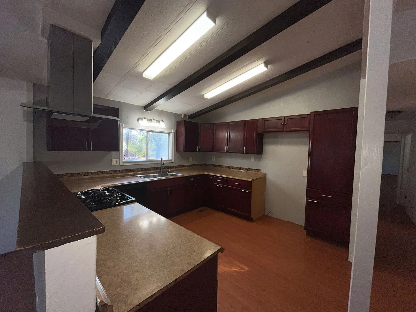 Move in by Oct 31, 2026 and get $200 off November and $200 December rent!! — Photo 4