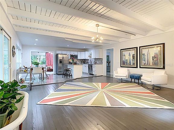 5th image of 300 Lake Maggiore Blvd S