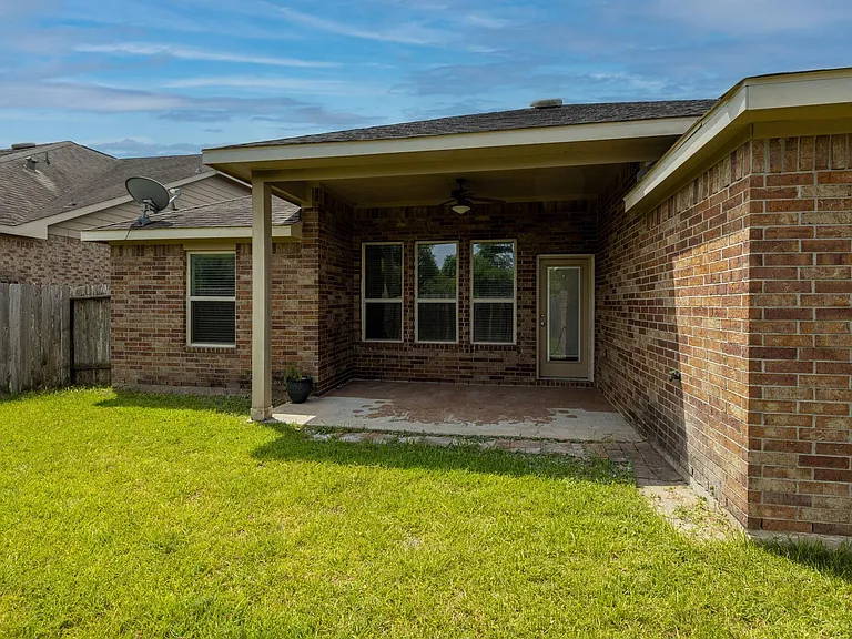 1822 Olive Pine Dr — Photo 37