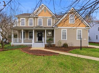 13177 Harbor Dr, Carrollton, VA 23314