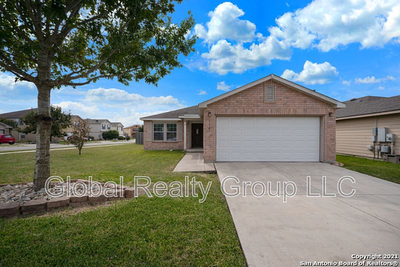 1st image of 136 Blue Willow