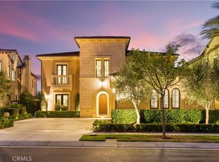 212 Clear Fls, Irvine, CA 92602