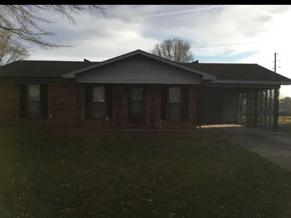 1241 3rd St, Trumann, AR 72472