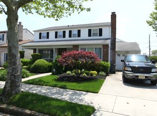 7702 Bayshore Dr, Margate, NJ 08402