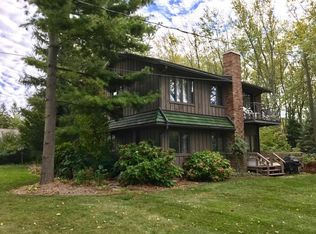 138 74th St, South Haven, MI 49090