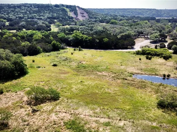 2820 Horseshoe Bnd, Kempner, TX 76539