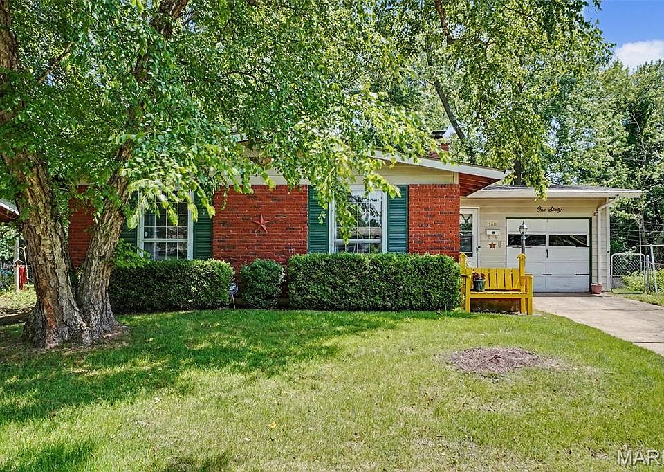 1st image of 160 Humes Ln