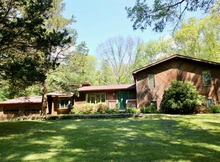135 Miller Rd, North Stonington, CT 06359