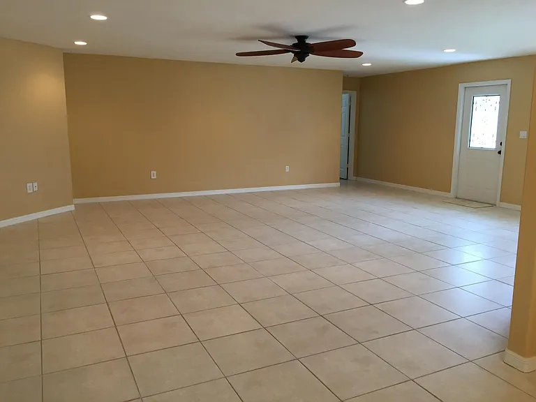 4482 Burton Rd — Photo 10
