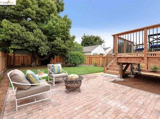 1064 Alcatraz Ave, Oakland, CA 94608