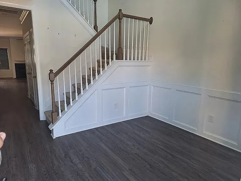3 bed, 1770 sqft, $2,299 — Photo 2