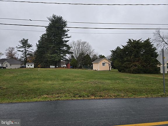 4th image of 8333 Grove Angle Rd