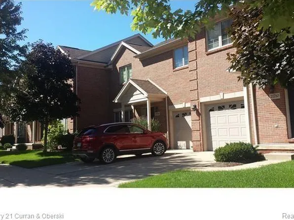 21746 Garrison St, Dearborn, MI 48124