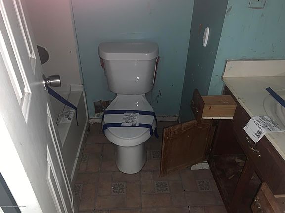5th image of 3433 Laurelwood Dr