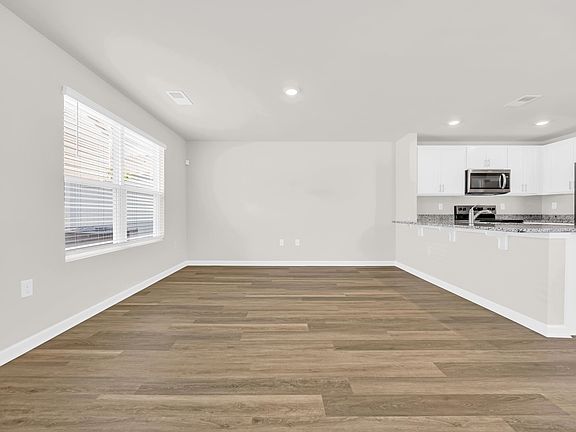 3rd image of 180 Harvest Gold Dr. #A6