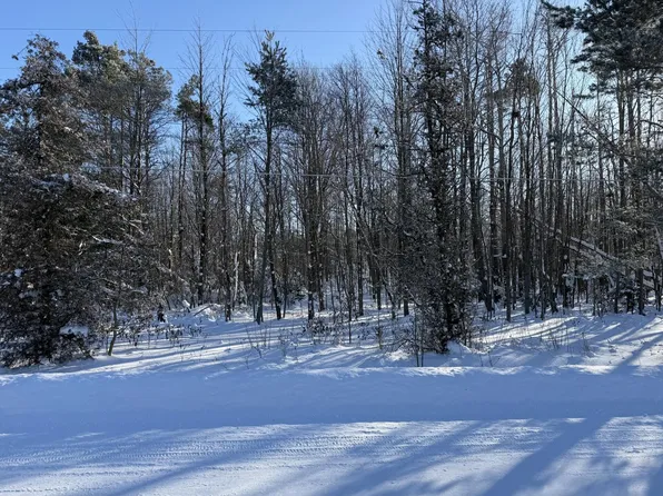 Cloverville Rd, Fruitport, MI 49415