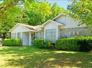 6707 Umphress Rd, Dallas, TX 75217