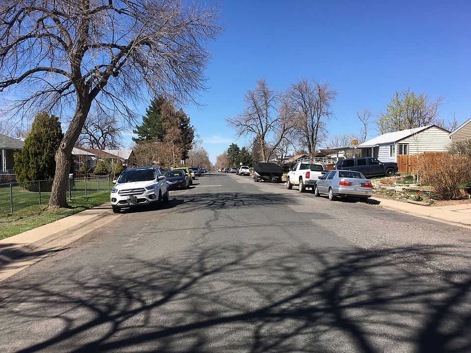 2nd image of 908 Elmira St
