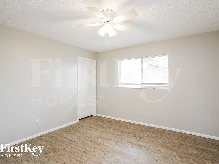 603 Wildwood Pkwy — Photo 11