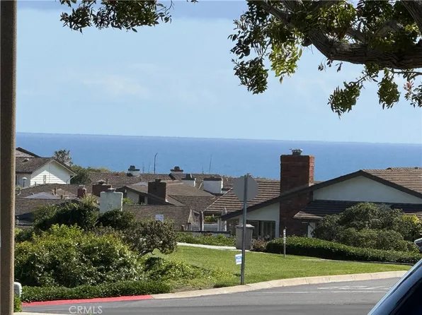 41 Mainsail Dr, Corona Del Mar, CA 92625