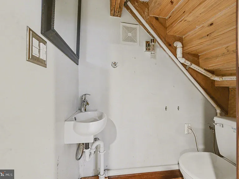 939 Gravel Pike — Photo 30