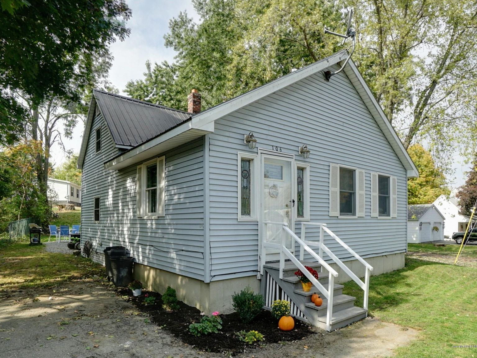 106 Bray Ave, Fairfield, ME 04937 Zillow