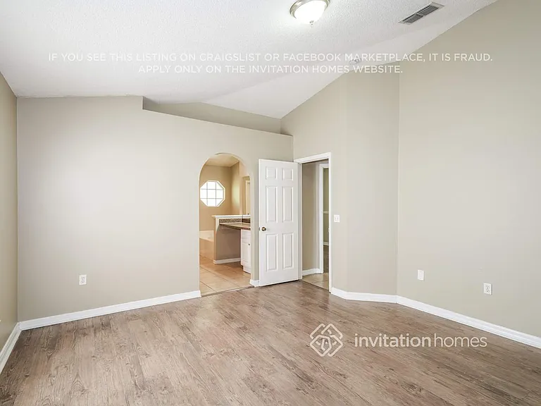 24836 Hyde Park Blvd — Photo 10
