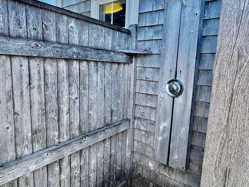 40th image of this home