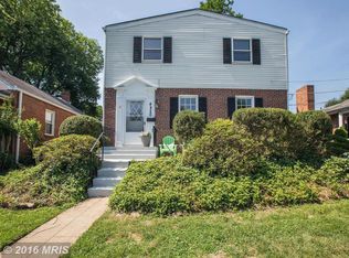 4820 Earlston Dr, Bethesda, MD 20816