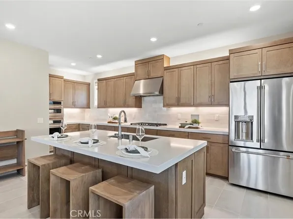 705 Sonia, Irvine, CA 92618