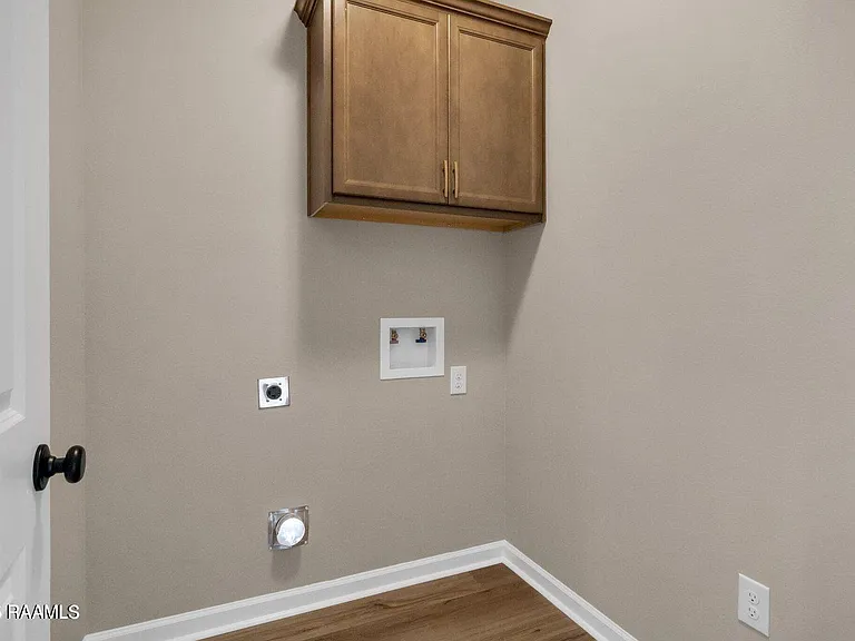 111 Segovia Way — Photo 21