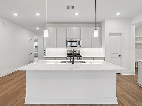 4th image of 29311 Meadowcreek Hill Dr
