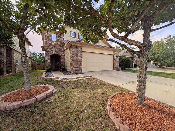 3rd image of 3508 Wickham Ln