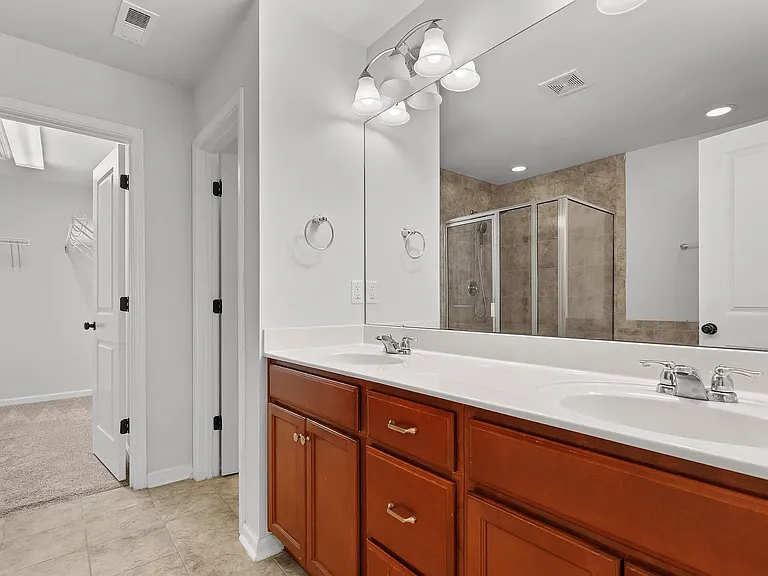 1109 Laurel Twist Rd — Photo 5