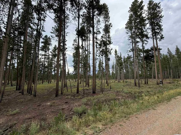 23 Lodge Pole Dr, Laramie, WY 82070