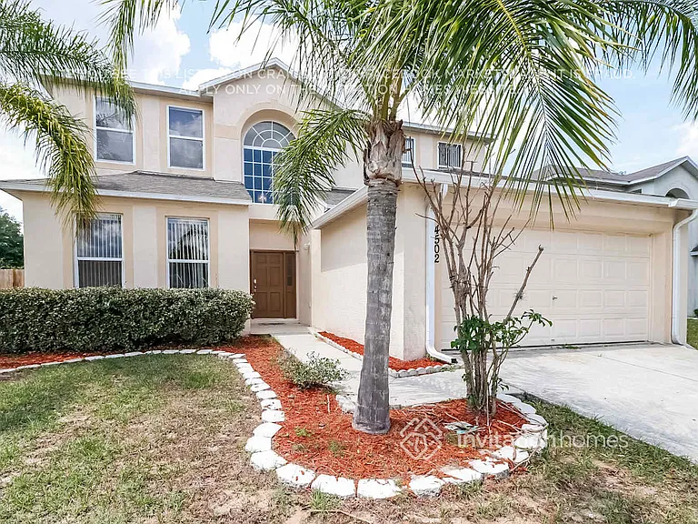 4502 Stable Dr — Photo 3