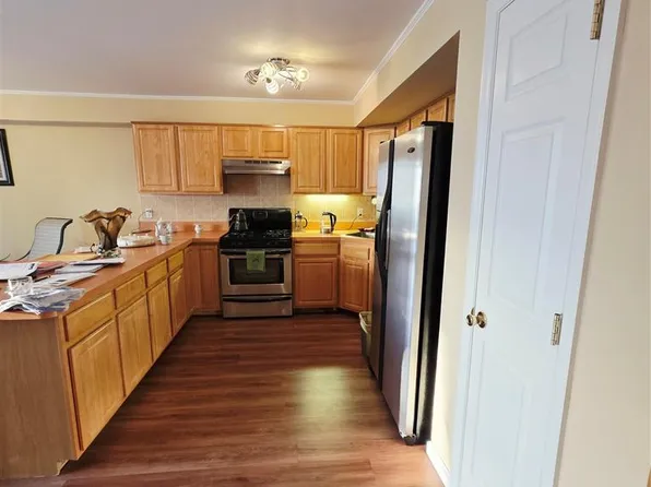 168 Beach 96th Street image 2 of 20