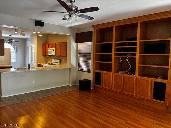 5th image of 5131 Opal Crest Ave